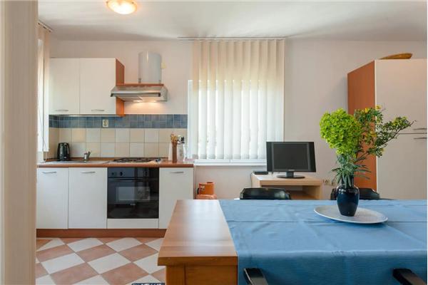 Apartment A1, for 3 persons