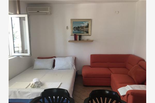Apartment A2, for 2 persons