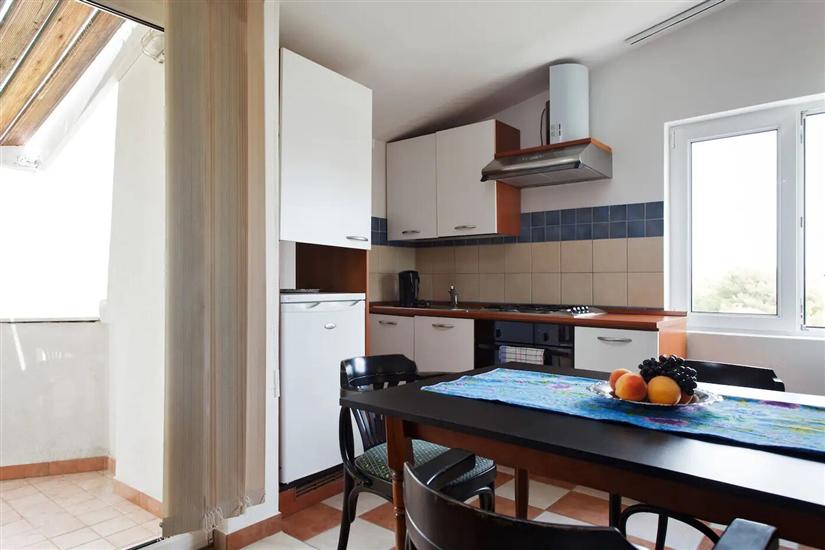 Apartment A4, for 3 persons