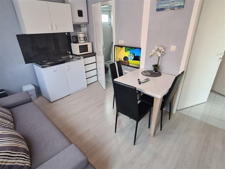 Apartment A3, for 5 persons