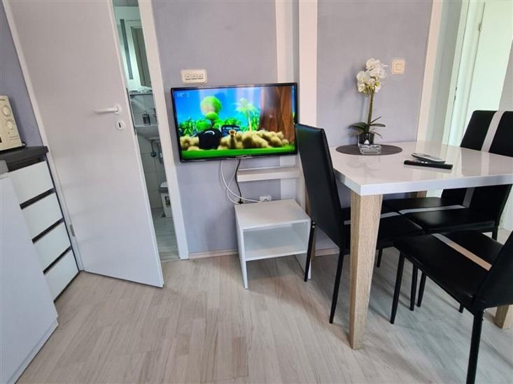 Apartment A3, for 5 persons