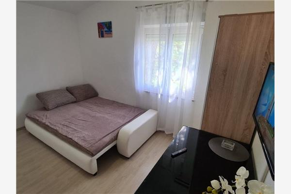 Apartment A3, for 5 persons