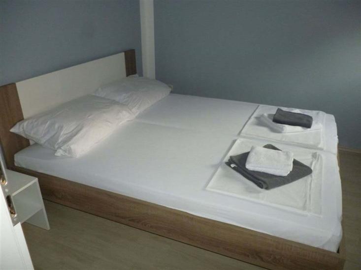 Apartment A3, for 5 persons