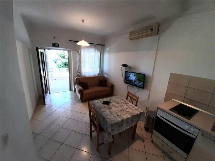 Apartment A1, for 3 persons