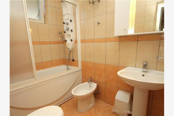 Apartment A1, for 3 persons