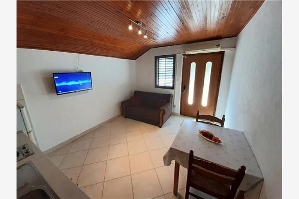 Apartment A2, for 3 persons
