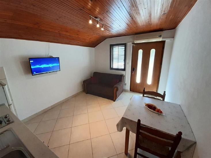 Apartment A2, for 3 persons