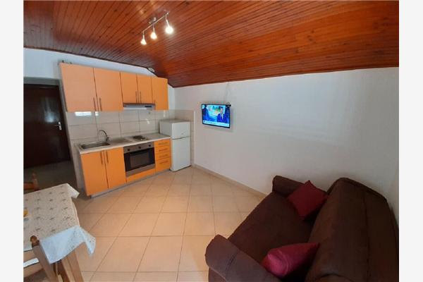 Apartment A2, for 3 persons