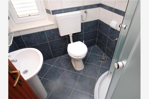 Apartment A2, for 3 persons