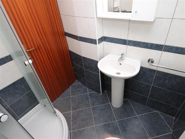 Apartment A2, for 3 persons