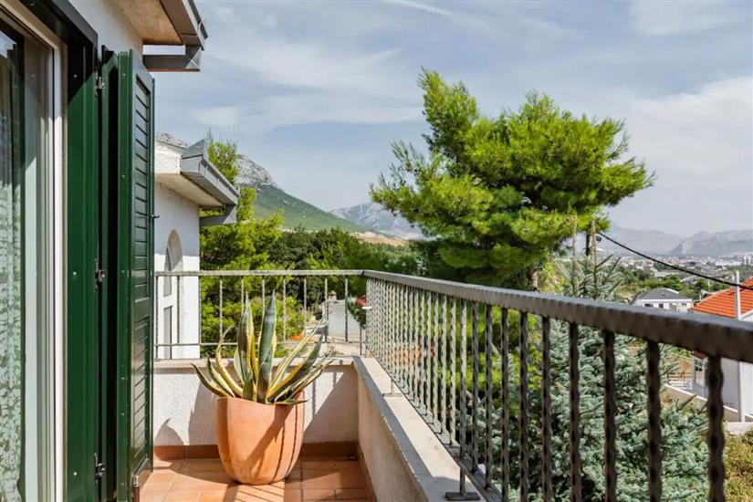 House K1, for 10 persons