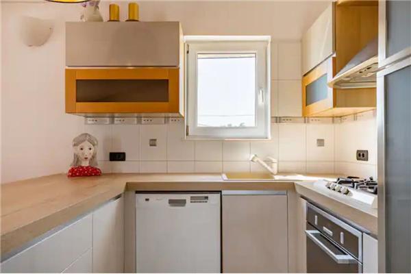 House K1, for 10 persons