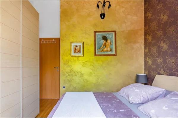 House K1, for 10 persons