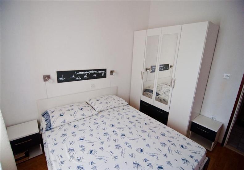 Apartment A1, for 6 persons