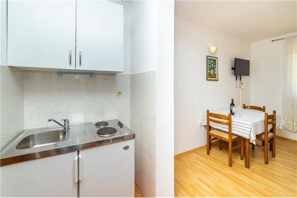 Apartment A3, for 3 persons