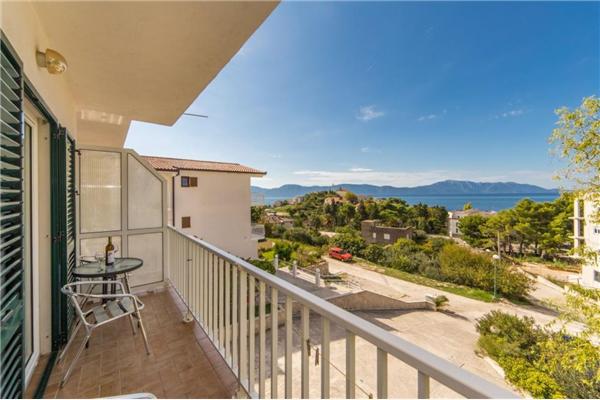 Apartment A4, for 4 persons