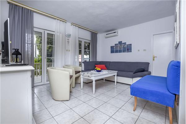 Apartment A5, for 3 persons