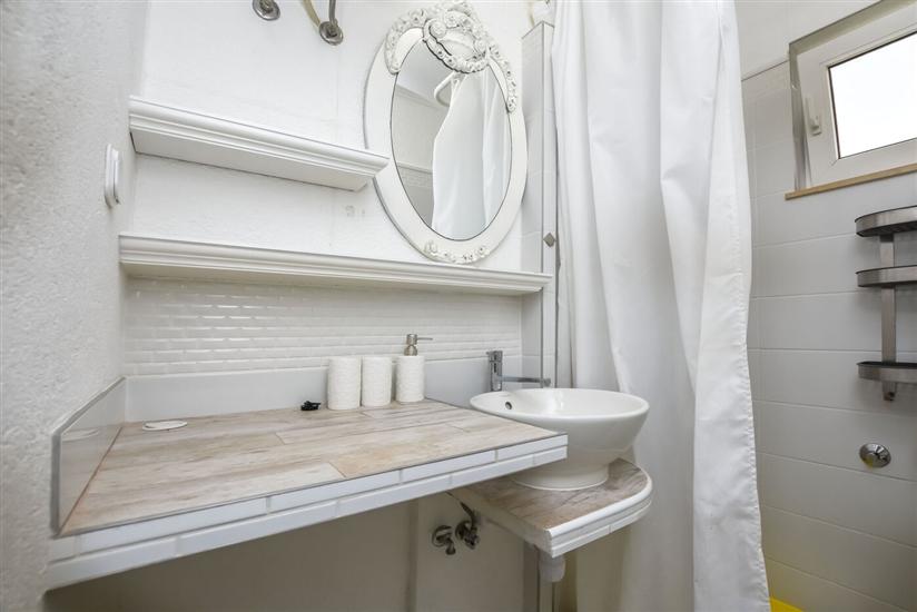 Apartment A5, for 3 persons