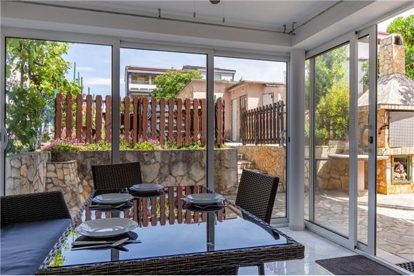 Apartment A1, for 4 persons