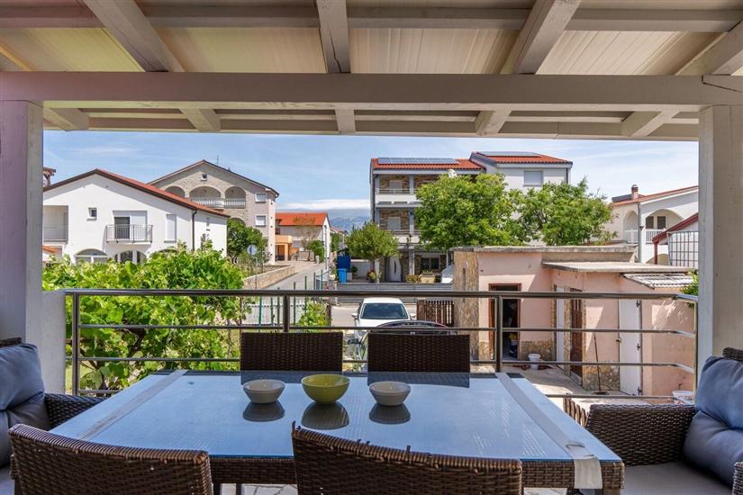 Apartment A2, for 4 persons