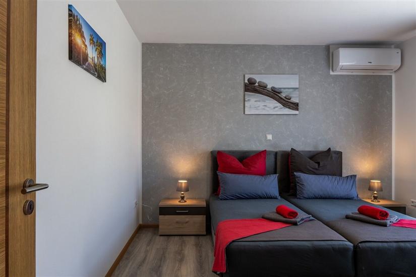 Apartment A1, for 6 persons