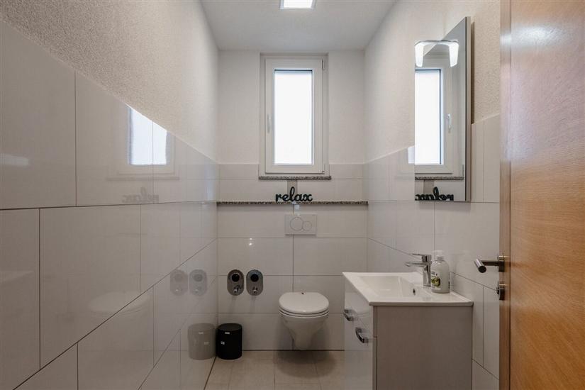 Apartment A1, for 6 persons