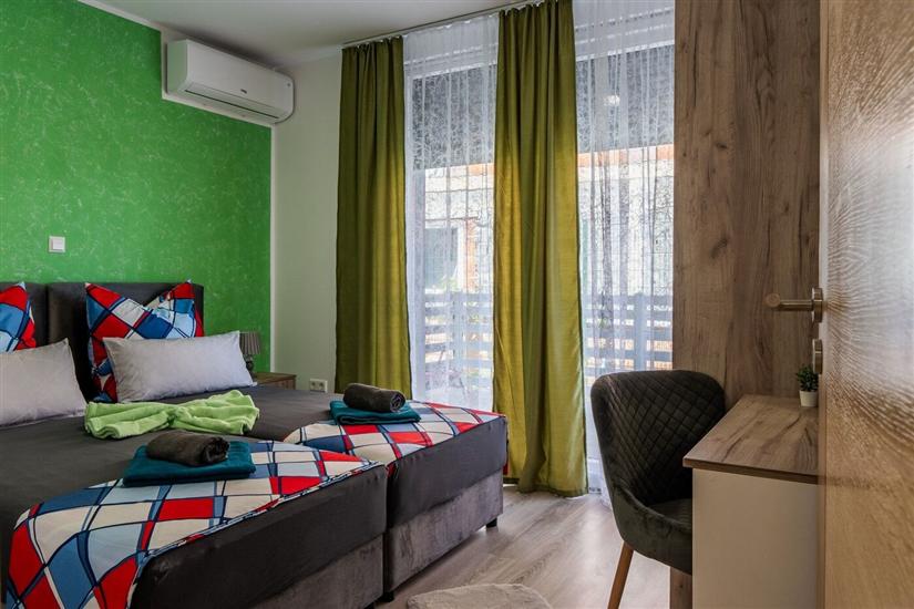 Apartment A1, for 6 persons