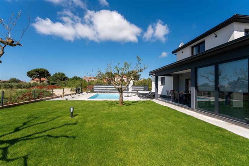 Villa Jasminka s bazenom i  whirlpool-om