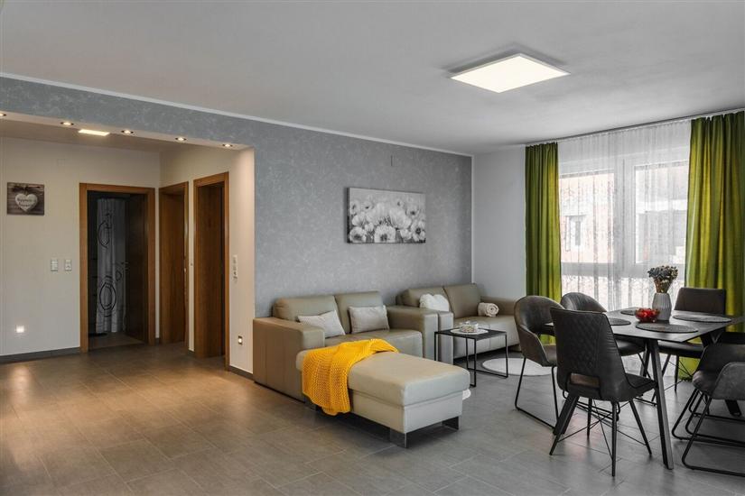 Apartment A2, for 6 persons