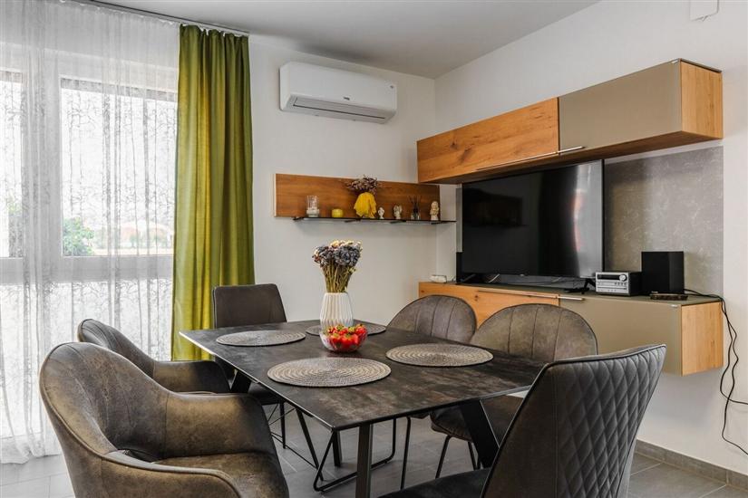 Apartment A2, for 6 persons