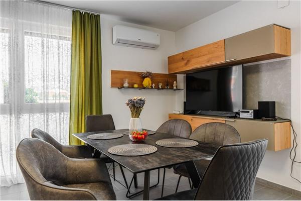 Apartment A2, for 6 persons