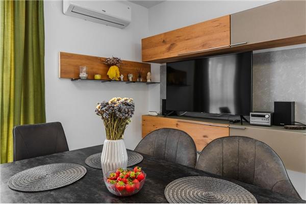 Apartment A2, for 6 persons
