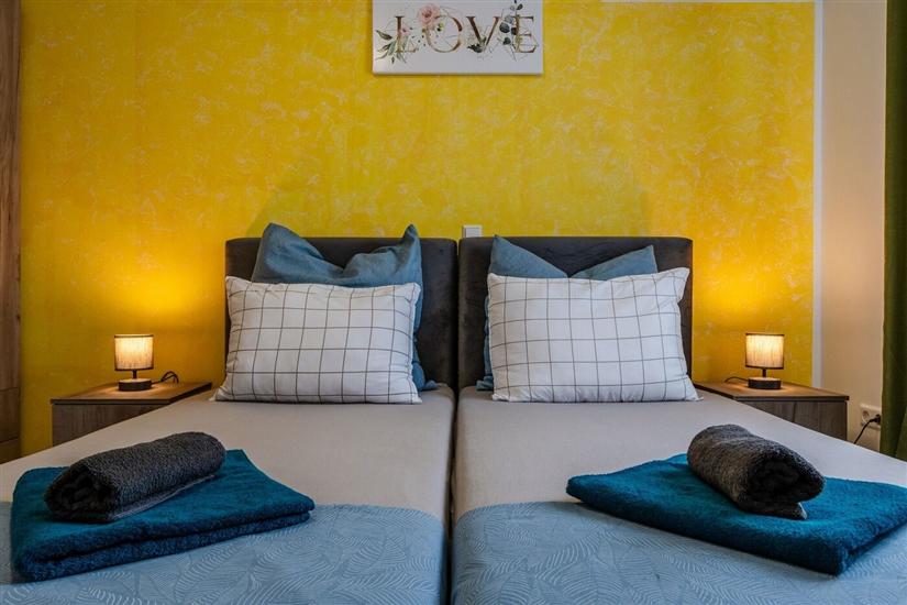 Apartment A2, for 6 persons