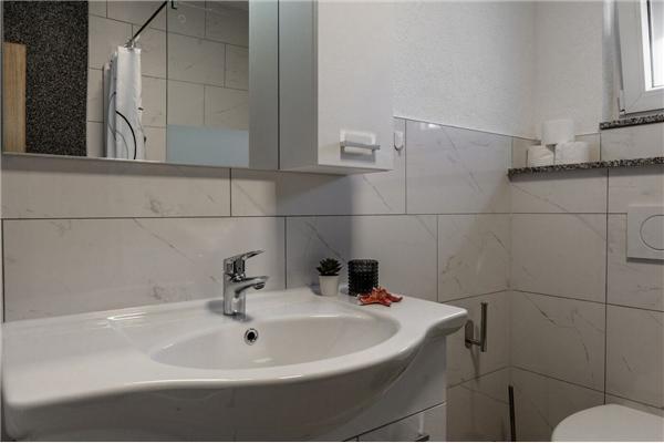 Apartment A2, for 6 persons