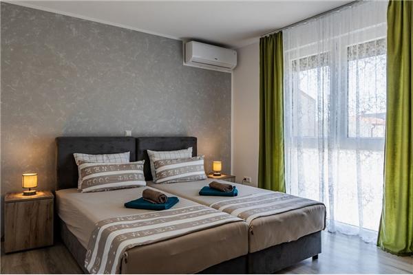 Apartment A2, for 6 persons