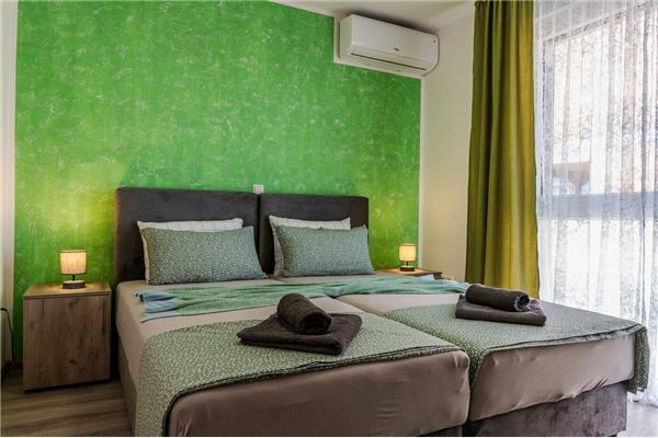 Apartment A2, for 6 persons