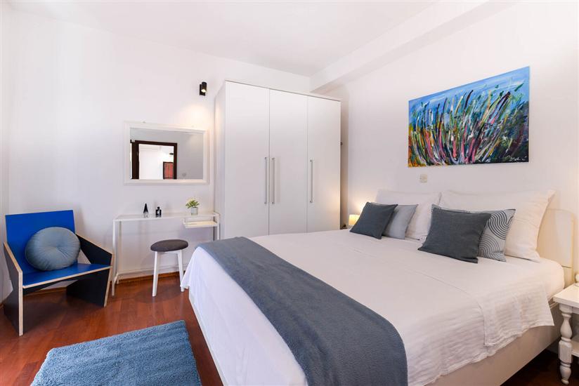 House K1, for 5 persons