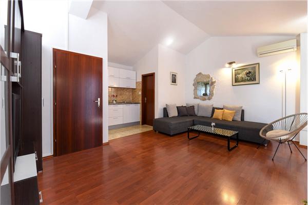 House K1, for 5 persons