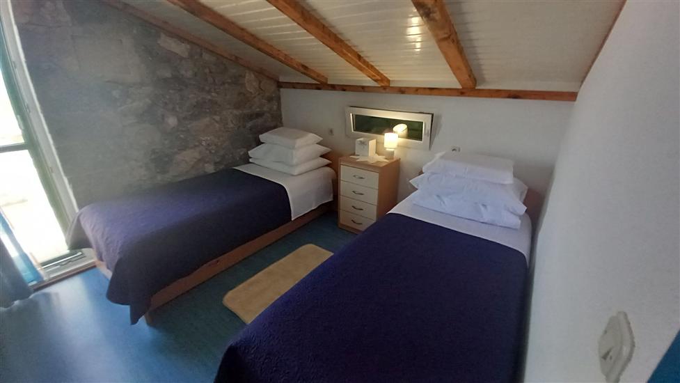 House K1, for 5 persons