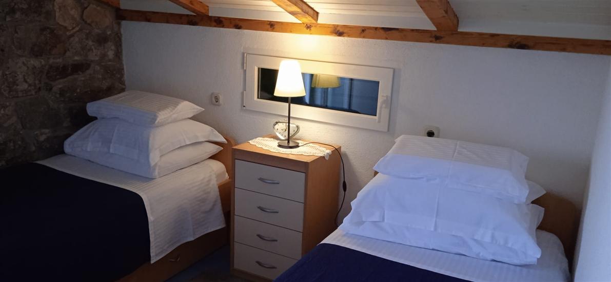 House K1, for 5 persons