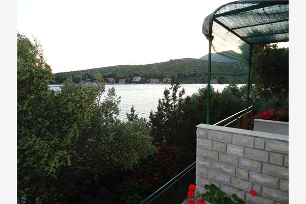 Apartment A2, for 3 persons