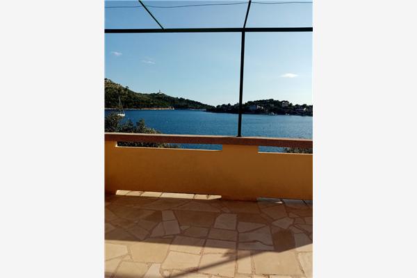 Apartment A3, for 5 persons