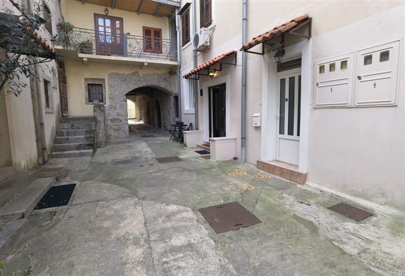 Apartments Near the sea