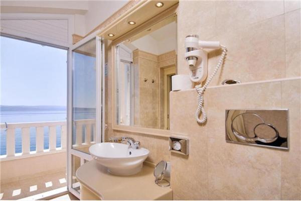 Apartment A8, for 4 persons