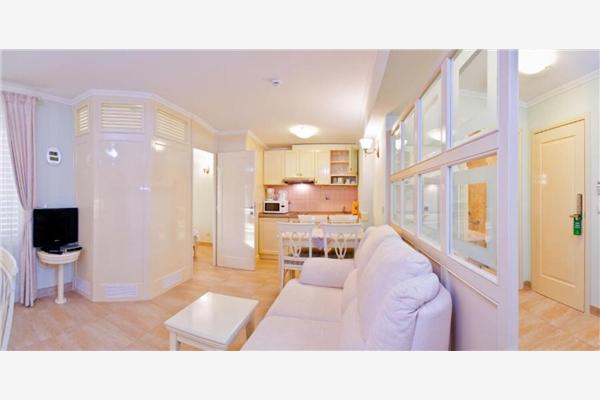 Apartment A9, for 3 persons