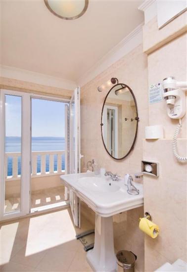 Apartment A11, for 4 persons