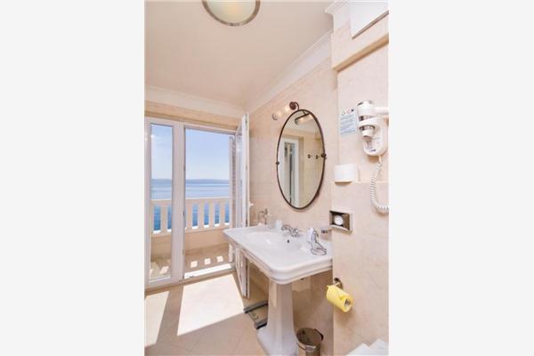 Apartment A11, for 4 persons