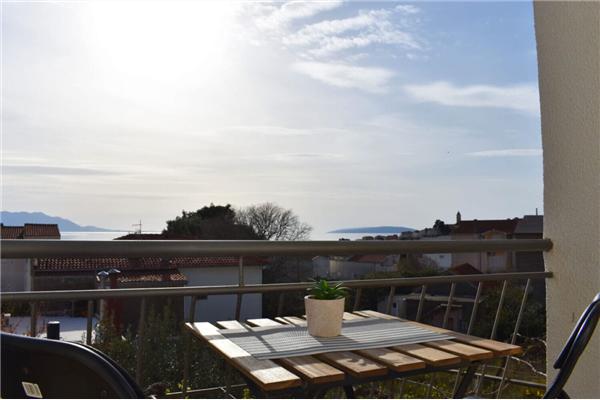 Apartment A1, for 5 persons