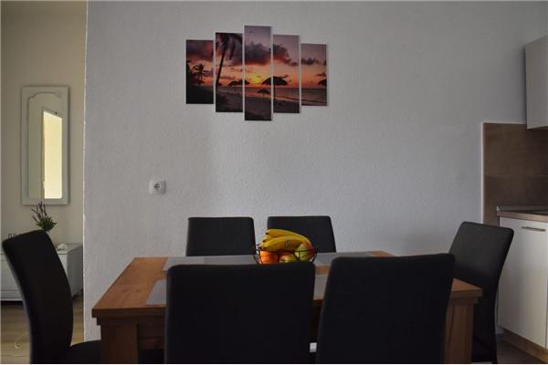 Apartment A1, for 5 persons