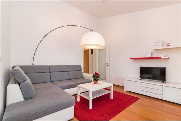 Apartment A1, for 5 persons